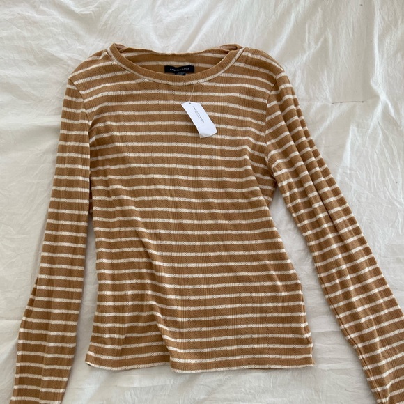 American Eagle Outfitters Tops - HP💞 NEW American Eagle Striped Long Sleeve
